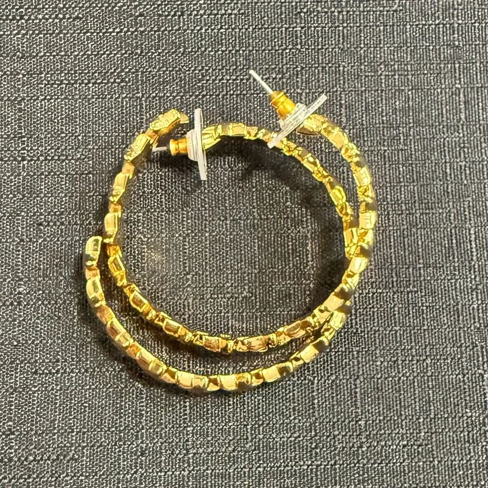 NEW Nordstrom Gold Star Hoop Earrings